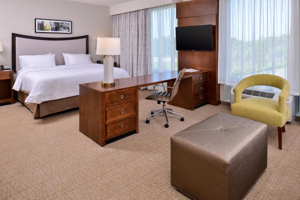 Hampton Inn & Suites Orlando Hotels downtown orlando