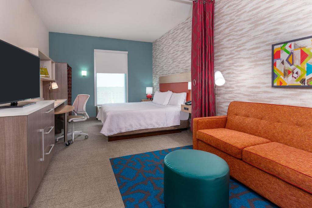 Home2 Suites By Hilton Orlando Near Universal Pet friendly hotels orlando
